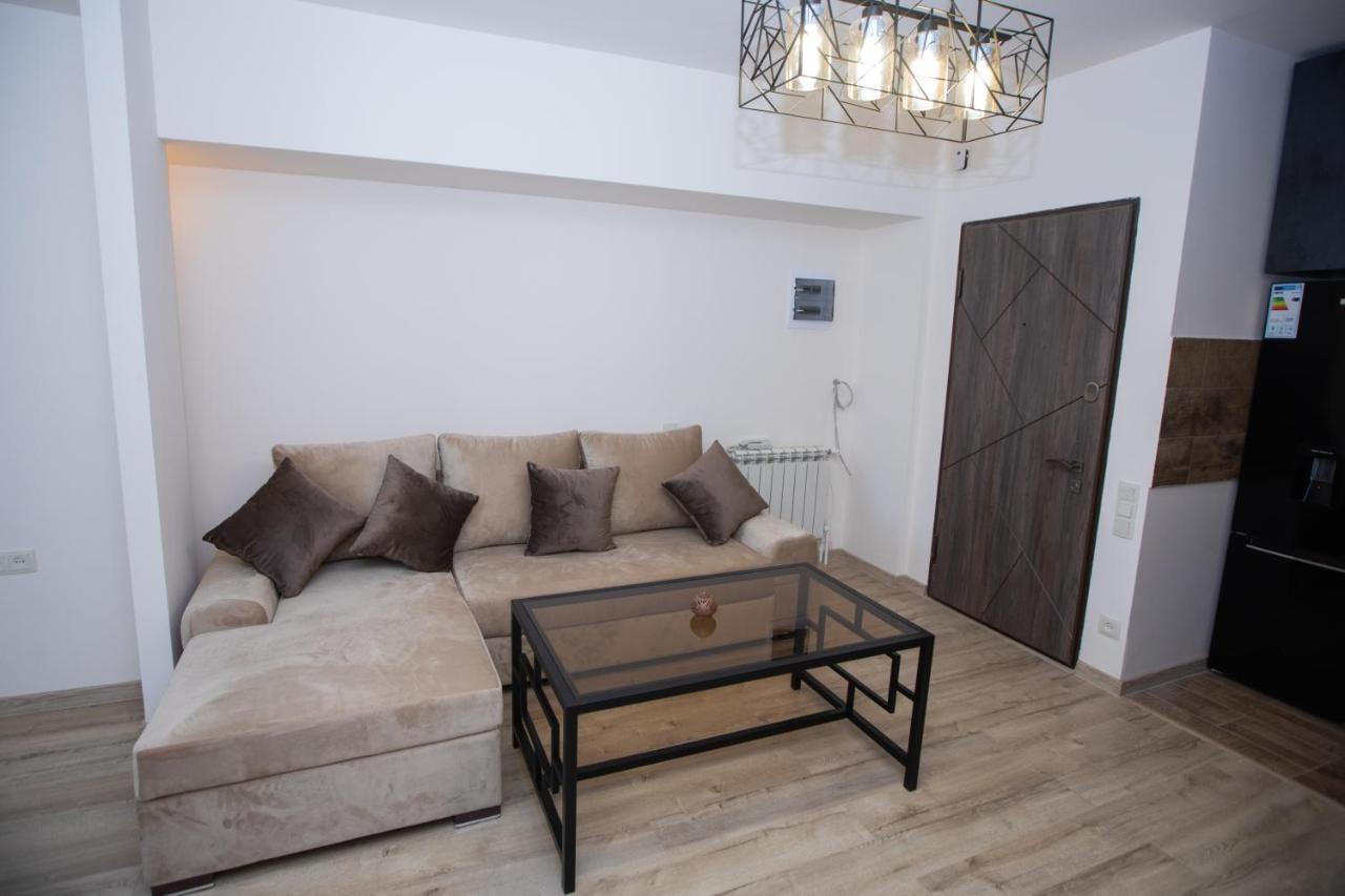 Yereone Hotel Apartment Yerevan Exterior photo