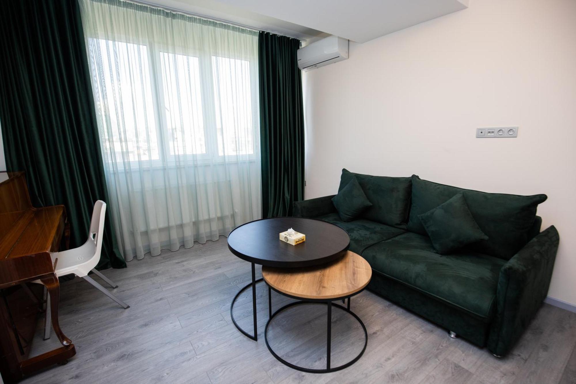 Yereone Hotel Apartment Yerevan Exterior photo